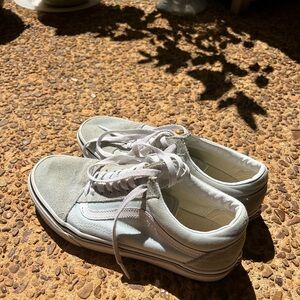 Vans low top sneaker
